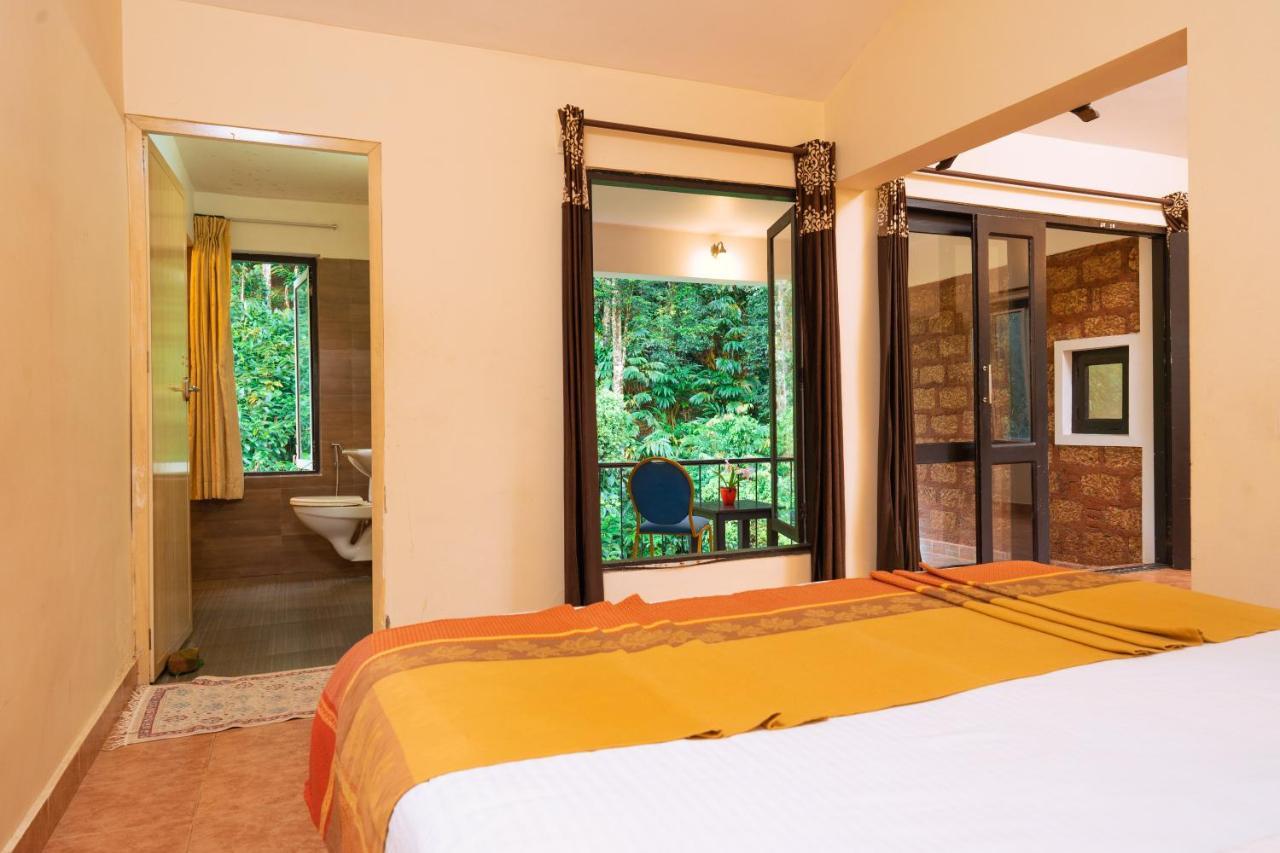 Falling Waters Munnar Exterior photo